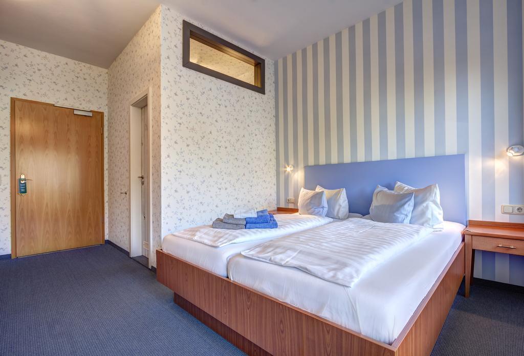Hotel Villa Seeschloesschen Heringsdorf  Ngoại thất bức ảnh